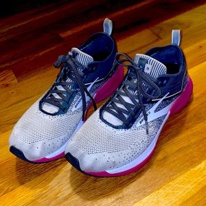 Brooks Running Shoes - Ricochet 3 DNA AMP